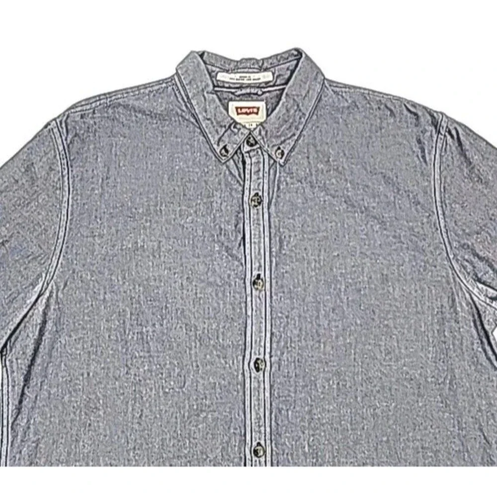 Levi’s Shirt Modern Fit Cotton Men’s Size XL Blue Chambray Denim Button Long Slv